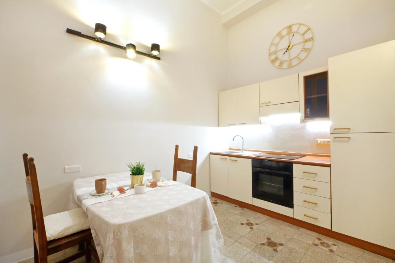 Breathe Liguria - Lucy 1 Bedroom And 1 Apartment In A Newly Renovated Nineteenth-Century Building In The Historic Center Near The Sea La Spezia Dış mekan fotoğraf
